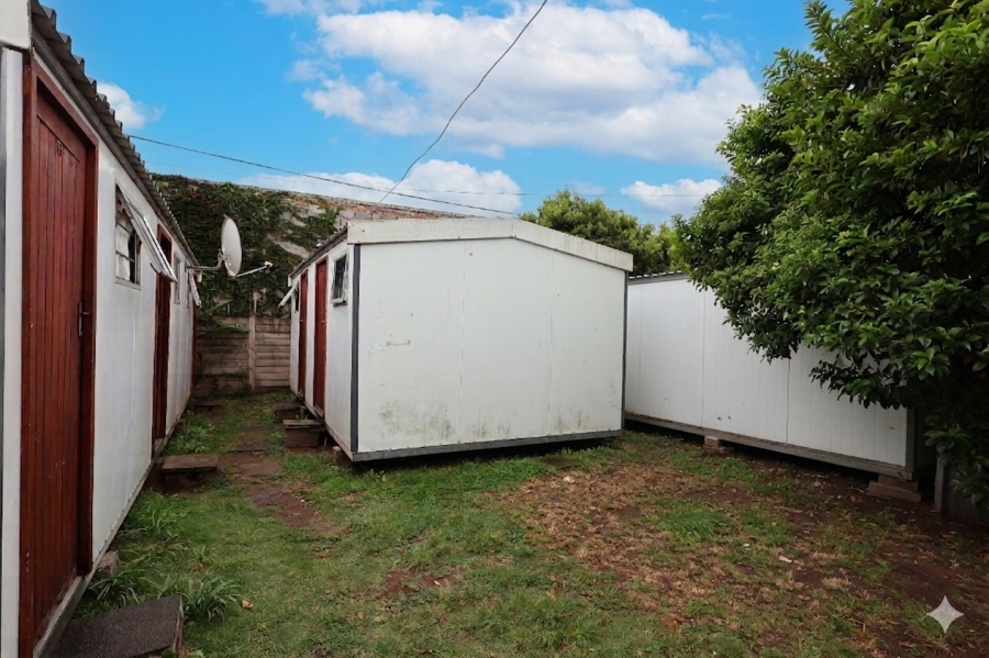 5 Bedroom Property for Sale in Quigney Eastern Cape